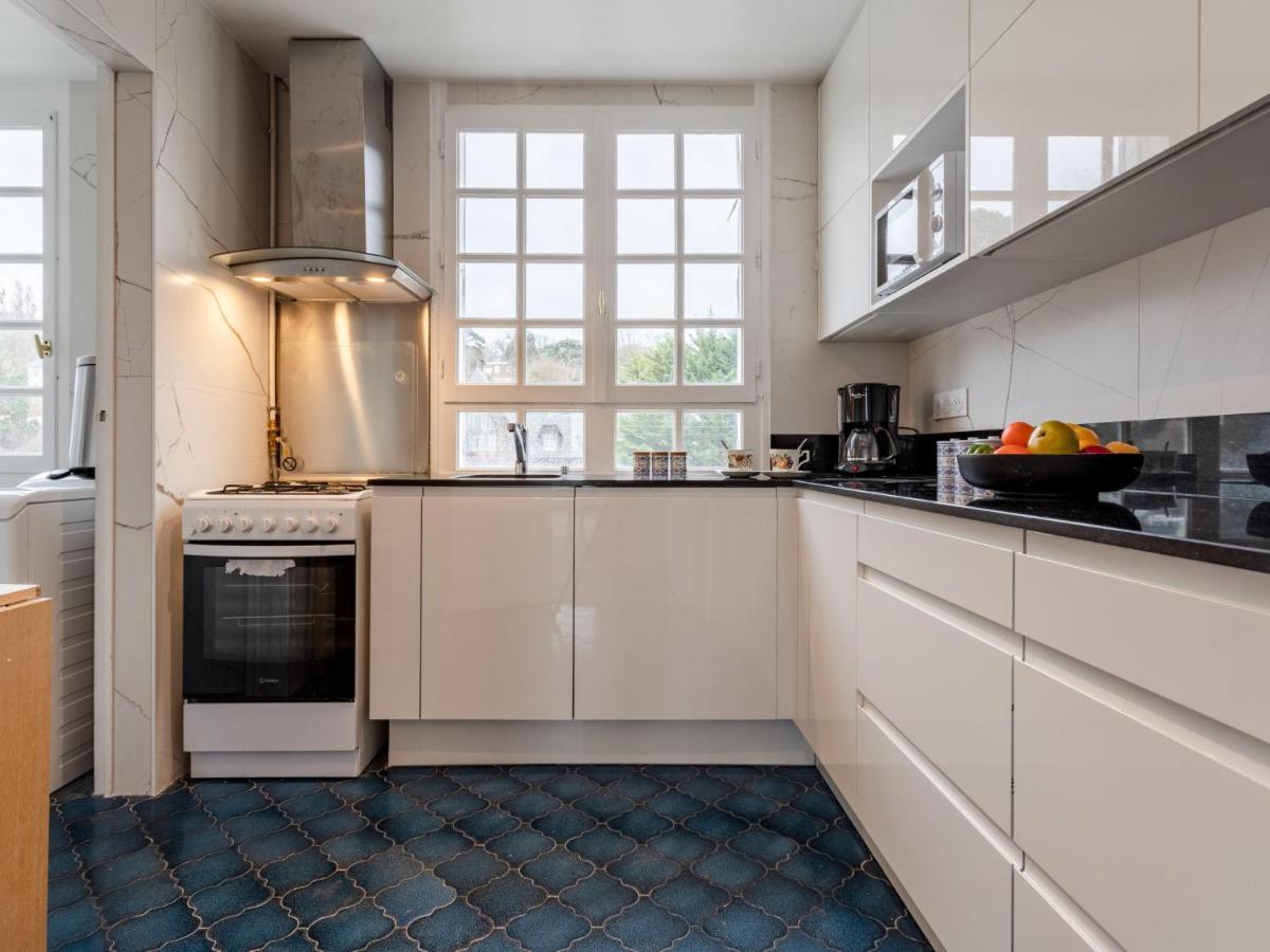 Apartment Le Parc Cordier-6 By Interhome Трувиль-сюр-Мер Экстерьер фото