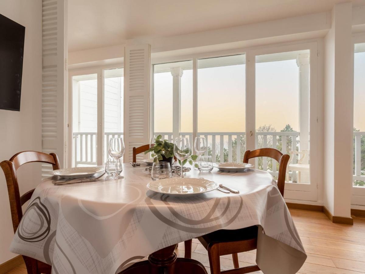 Apartment Le Parc Cordier-6 By Interhome Трувиль-сюр-Мер Экстерьер фото